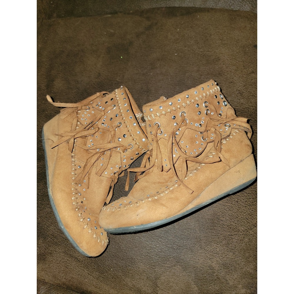 Justice fringe westernโ style boots girls size 1